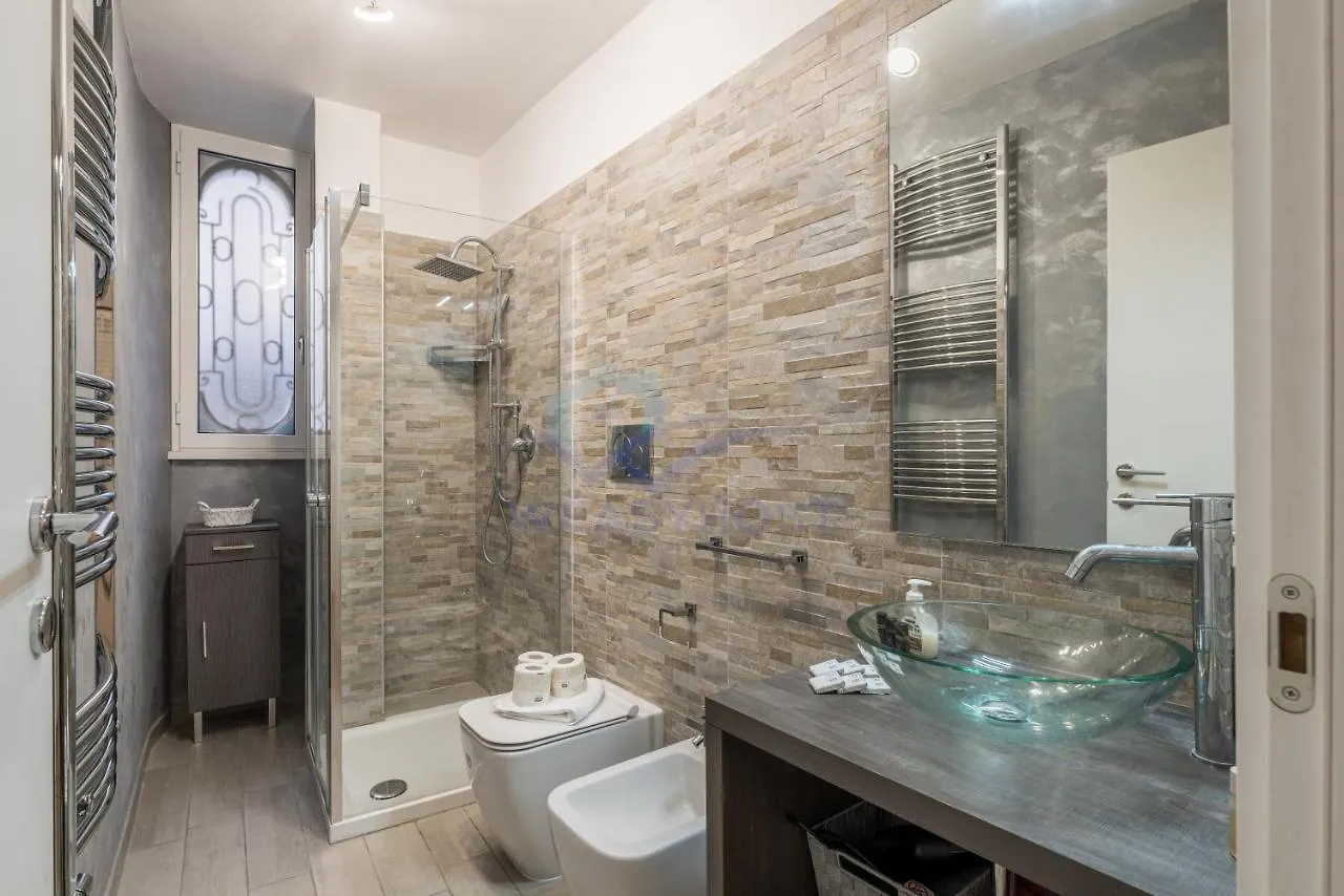 Apartment New! Completely Renovated Apt In Vatican! Rome