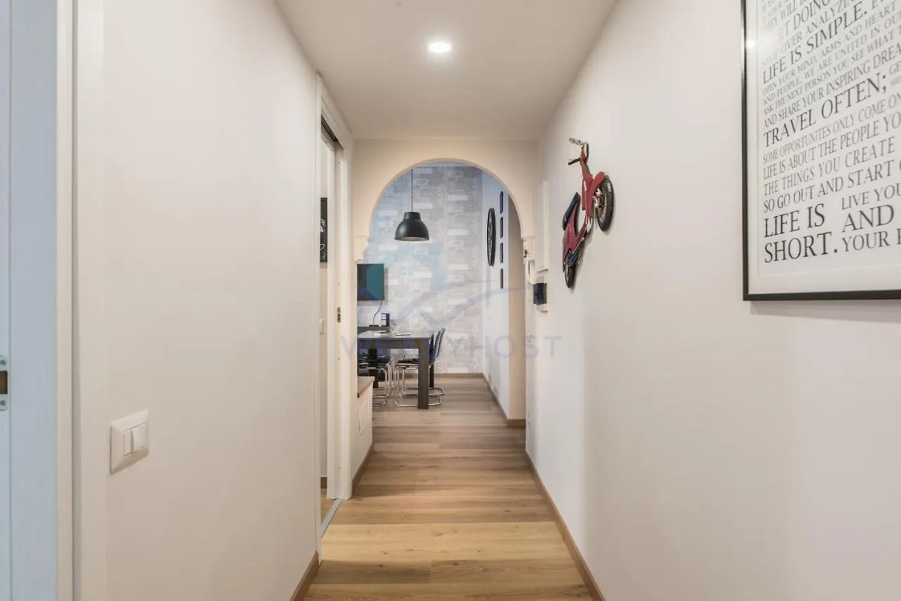 New! Completely Renovated Apt In Vatican! Rome Apartment